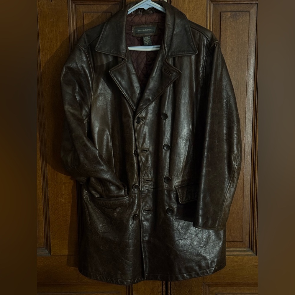 Banana Republic men’s Brown Leather Jacket car coat. Size S. Pea Coat. Vintage